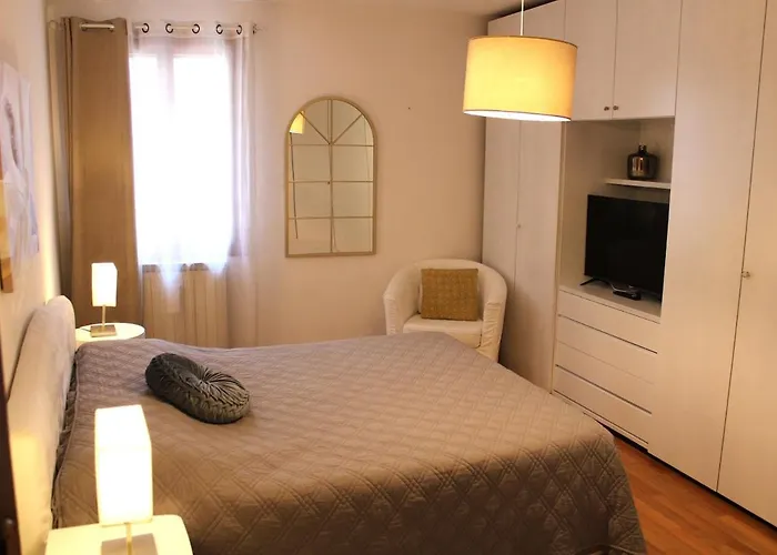 Apartman Charming Canal View San Marco *